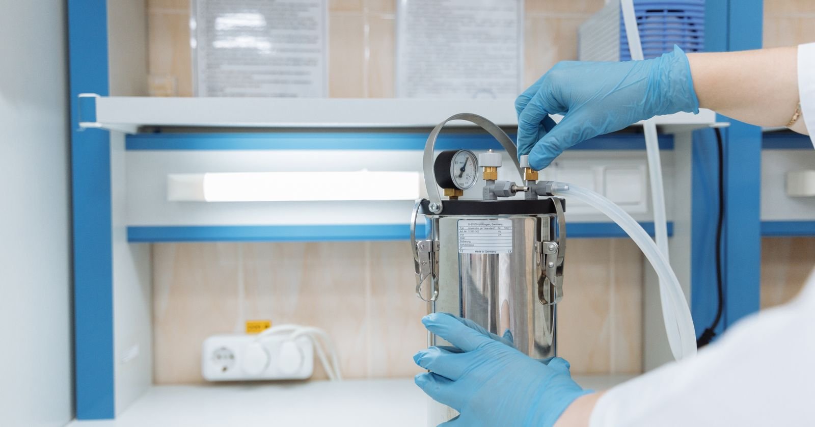 Measuring equipment on a laboratory bench.