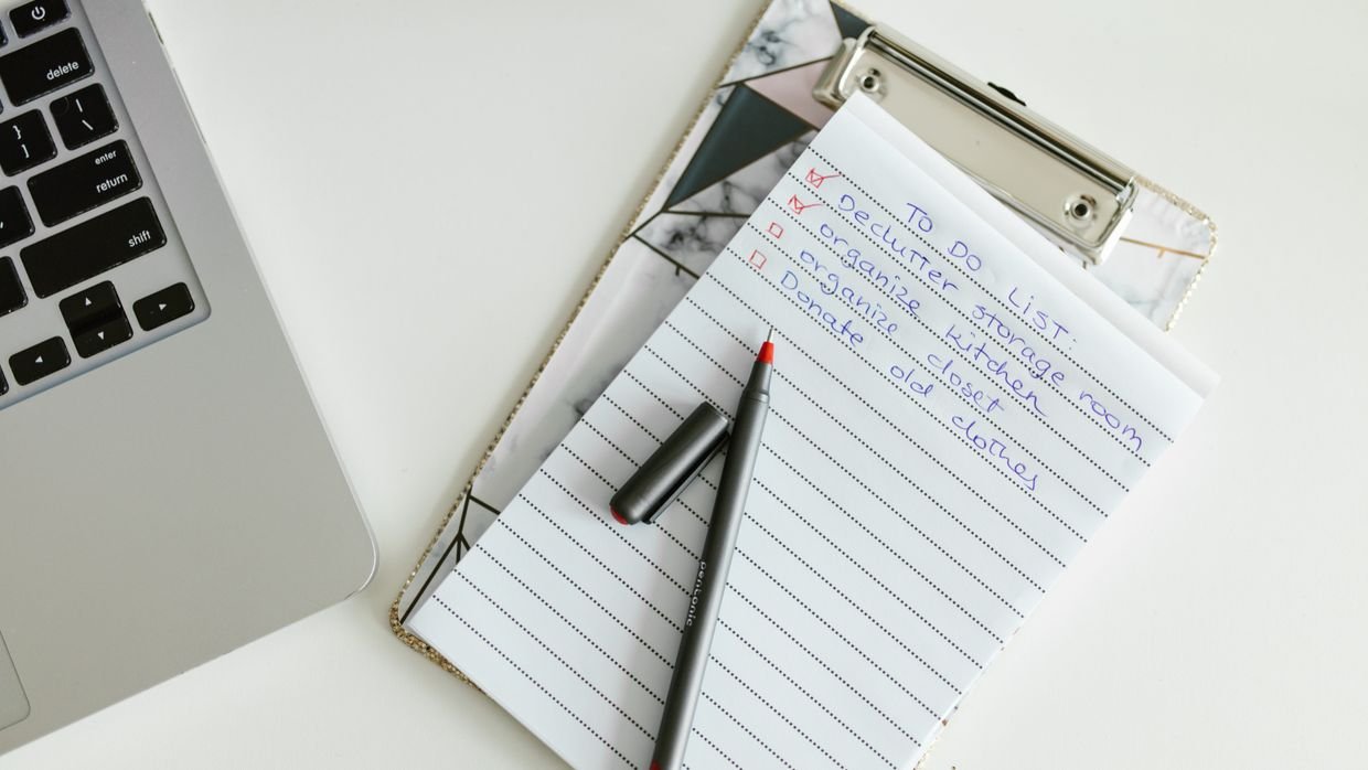 A checklist on a clipboard, for the four questions that settle the choice.