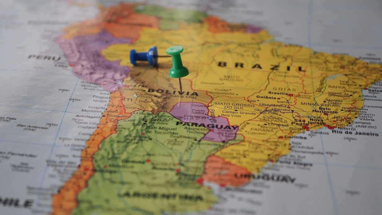 A world map showing Spain and Latin America.